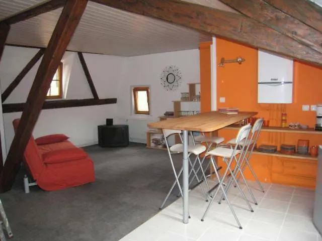 Au Chasseur Apartment *